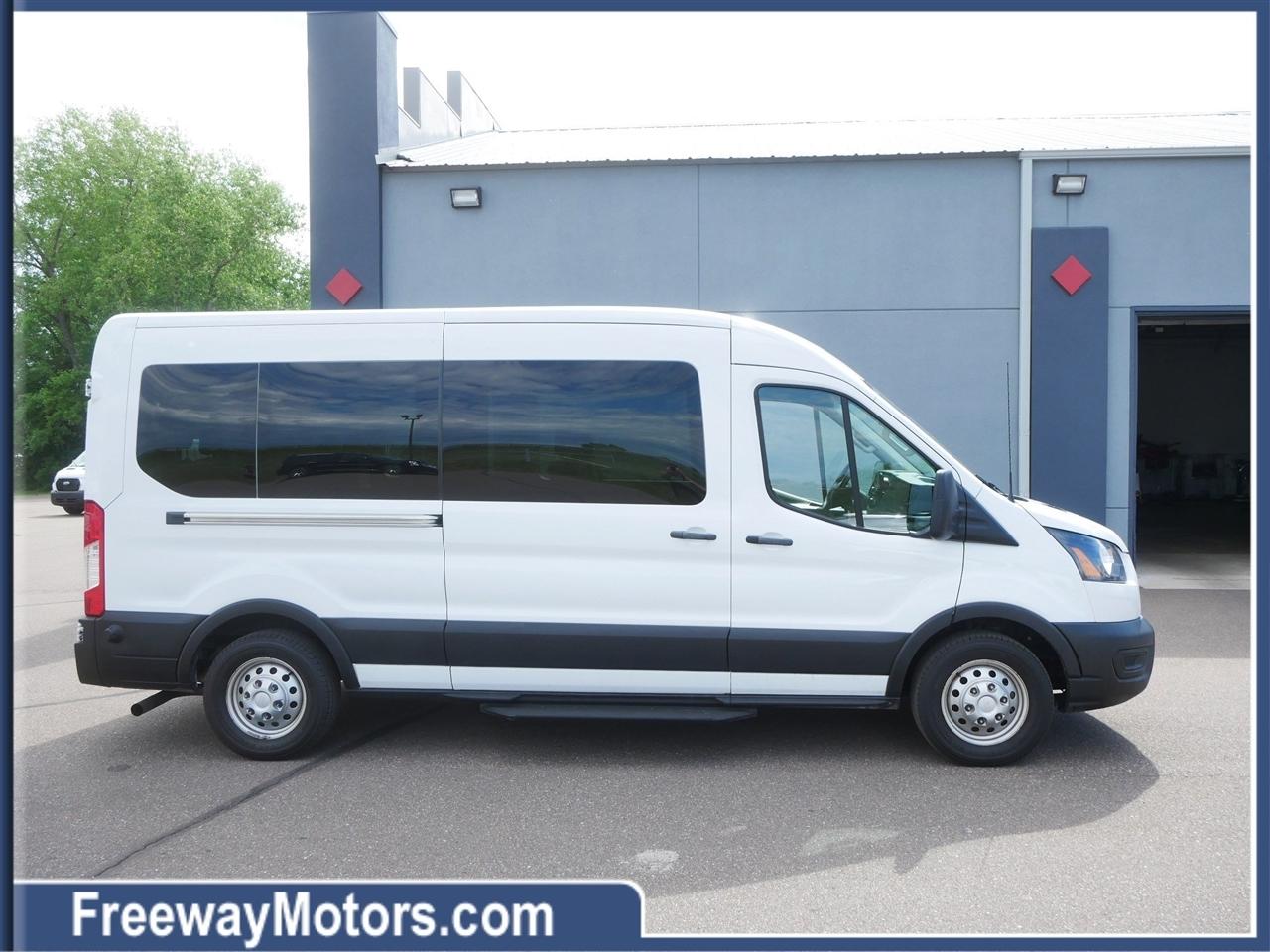 ford transit passenger van 2024 1FBAX9CG8RKA56254 image ford transit passenger van 2024 1FBAX9CG8RKA56254 image